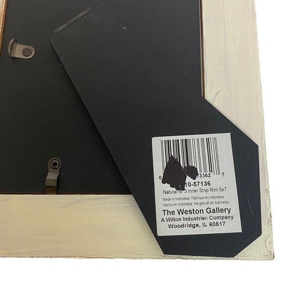 Wood Frame Mother's Day 5x7 Shabby Chic Handpainted Wood- We Love Mommy - Picture 10 of 10